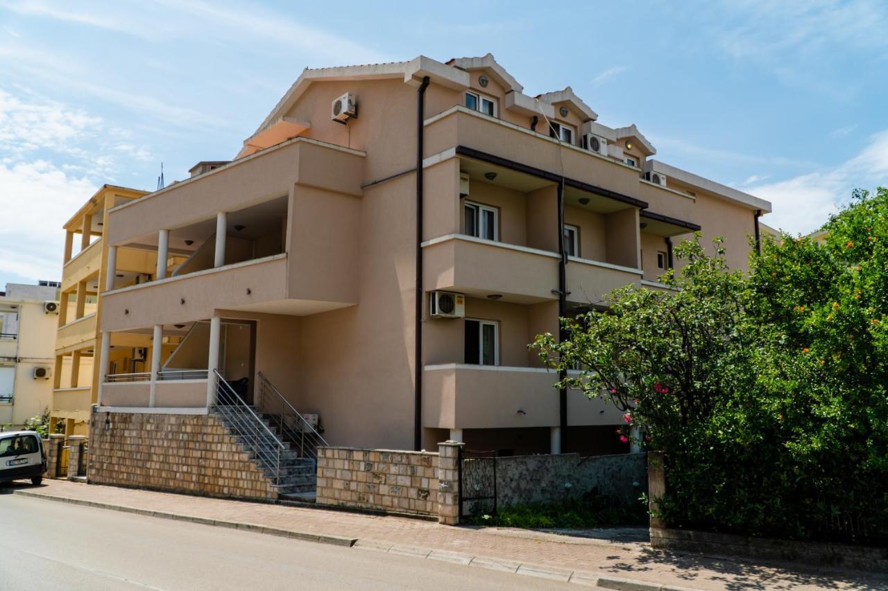 Apartments Stari Ribar ブドヴァ エクステリア 写真