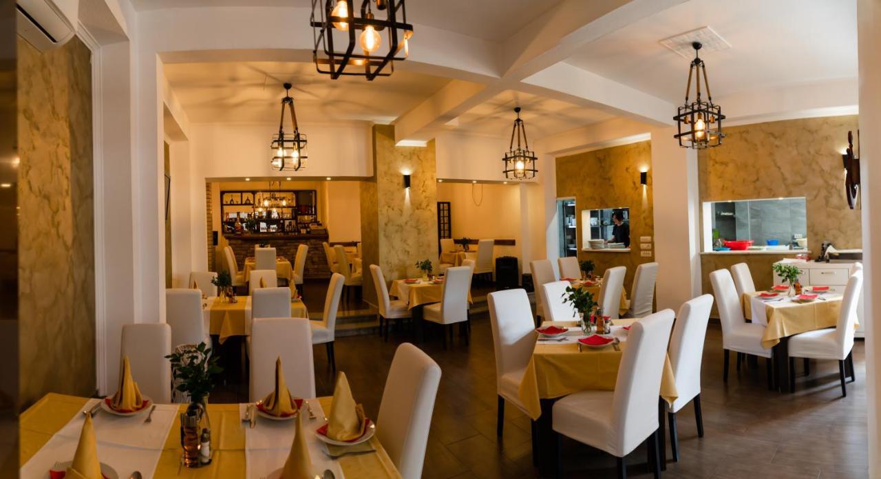 Apartments Stari Ribar ブドヴァ エクステリア 写真