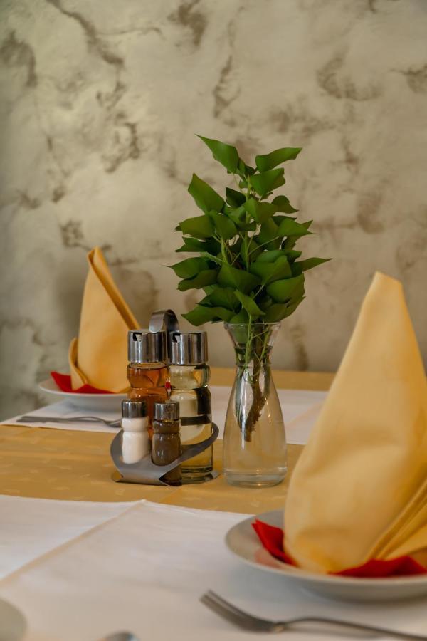 Apartments Stari Ribar ブドヴァ エクステリア 写真