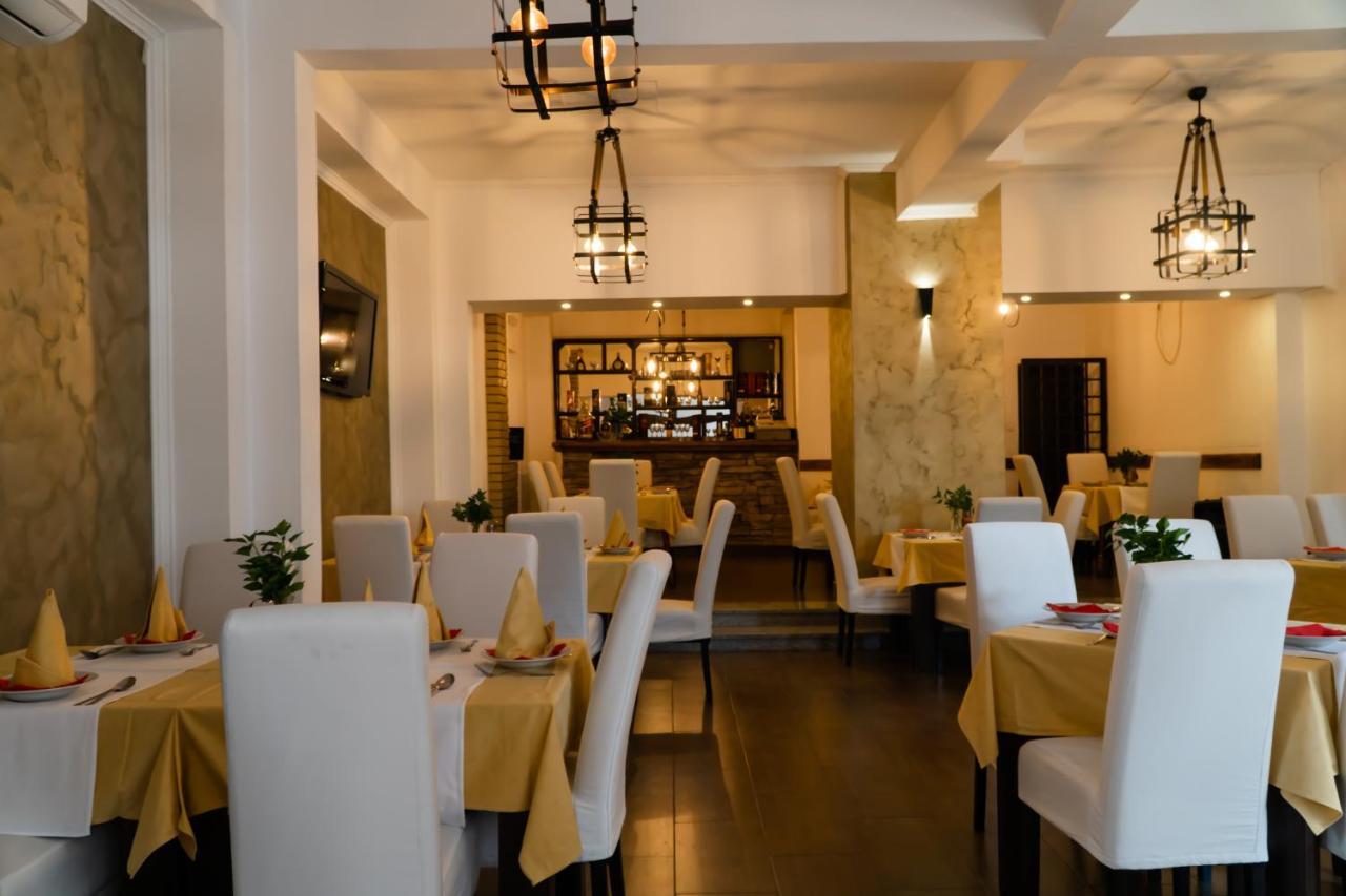 Apartments Stari Ribar ブドヴァ エクステリア 写真