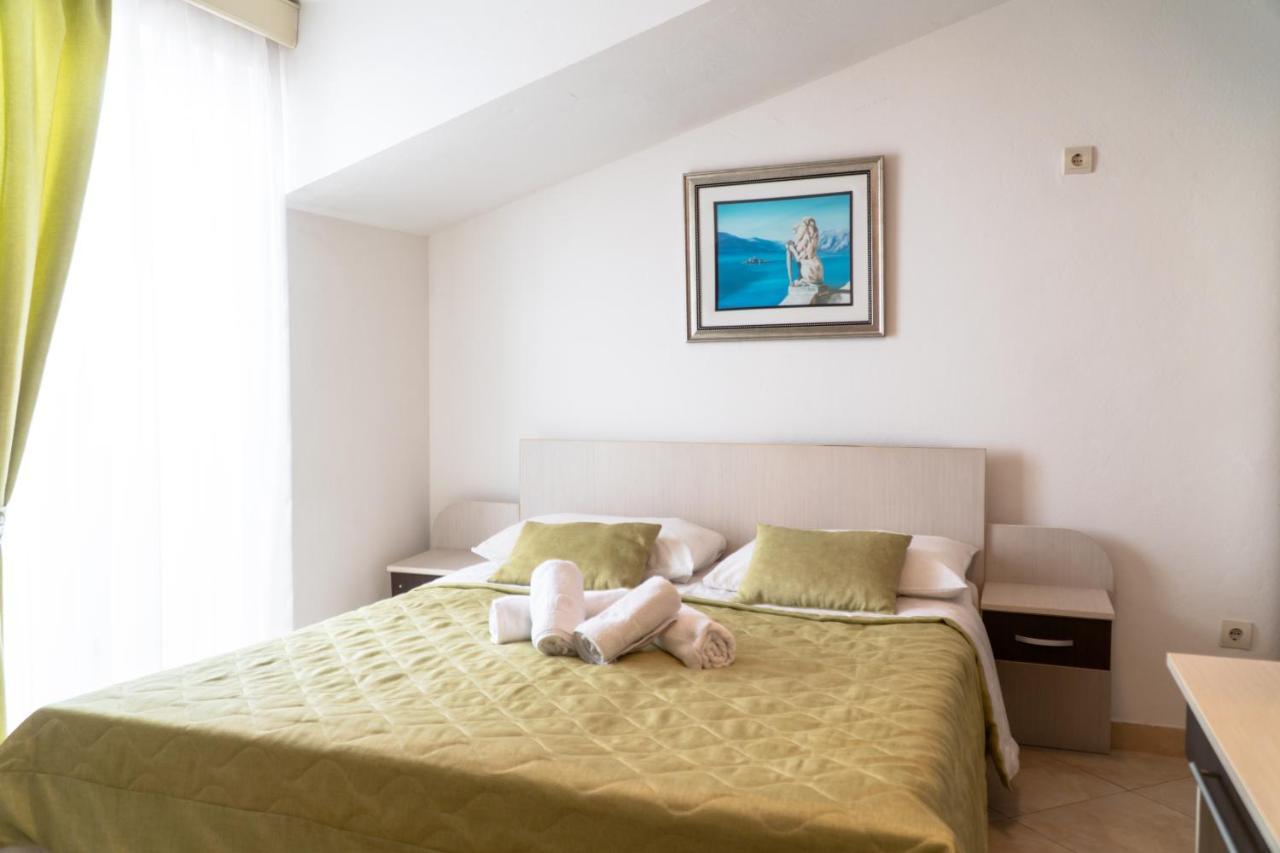 Apartments Stari Ribar ブドヴァ エクステリア 写真